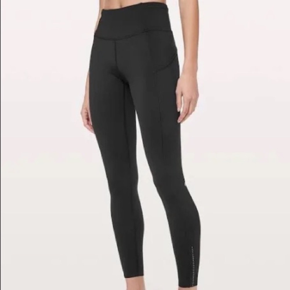 Lululemon Fast and Free High Rise Tight 25” 2017 Black Size 6 Nulux Pockets EUC